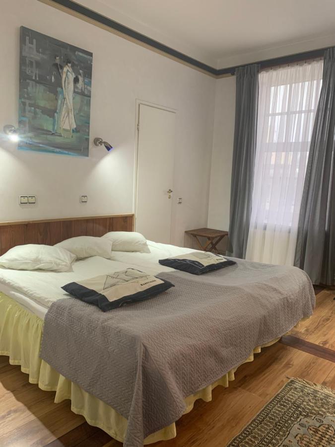 Nb Hotel With Free Parking ريغا المظهر الخارجي الصورة