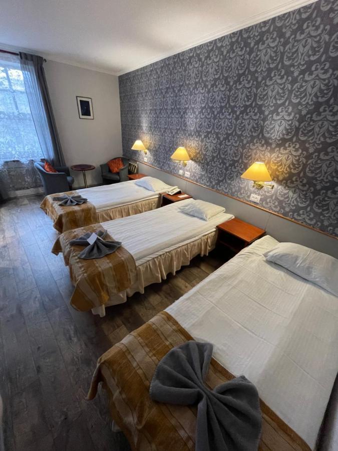 Nb Hotel With Free Parking ريغا المظهر الخارجي الصورة